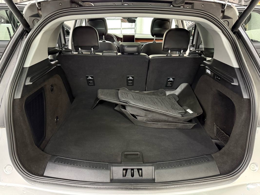 Used 2020 Lincoln Corsair Reserve w/ Equipment Group 201A image 17