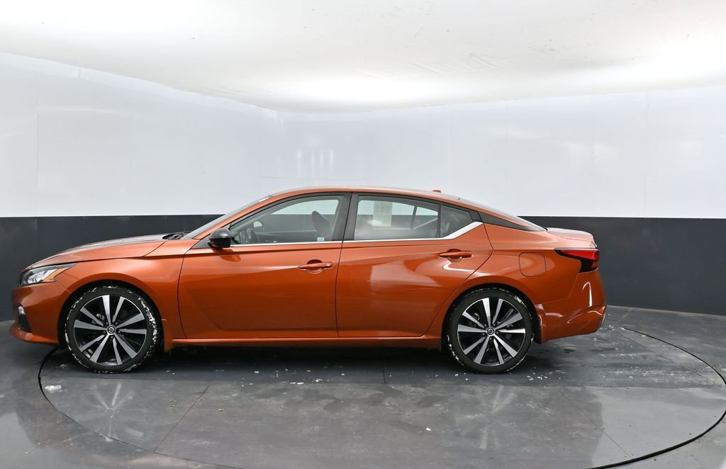 Used 2022 Nissan Altima 2.5 SR image 9