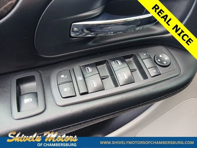 Used 2019 Dodge Grand Caravan SE w/ UConnect Hands-Free Group FWD image 26