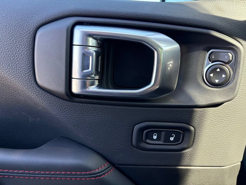 New 2026 Jeep Gladiator Rubicon AWD/4WD image 21