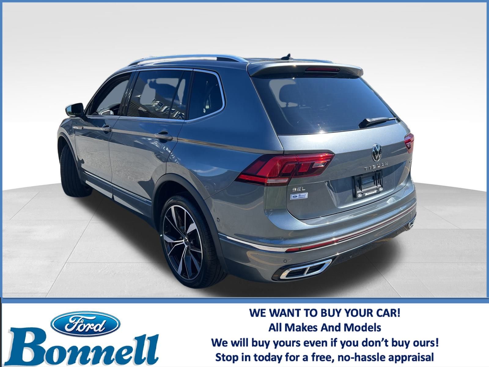 Used 2022 Volkswagen Tiguan SEL R-Line image 3