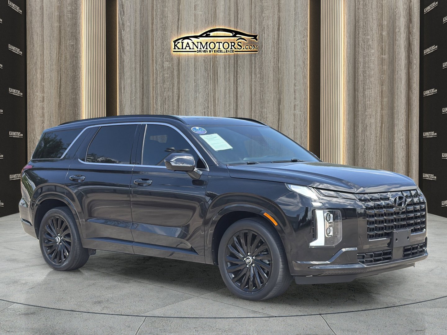 Used 2024 Hyundai Palisade Calligraphy AWD/4WD image 1