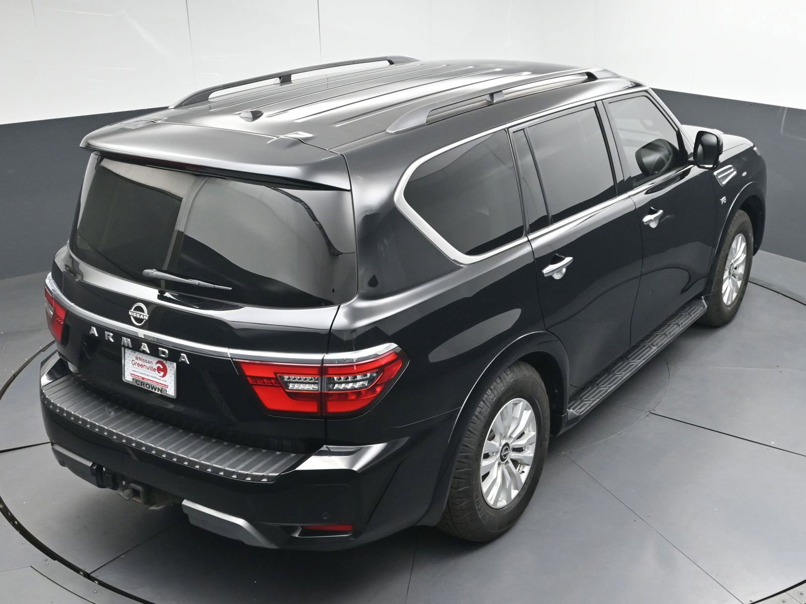 Used 2021 Nissan Armada SV image 36