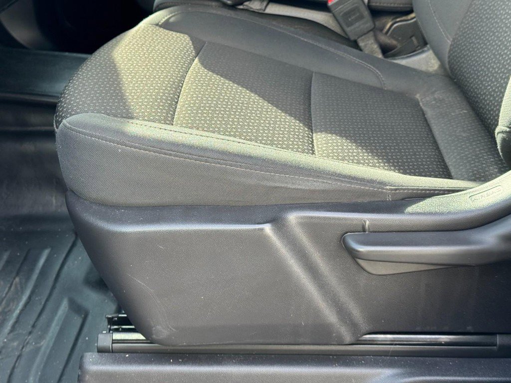 Used 2025 Chevrolet Silverado 2500 W/T image 25