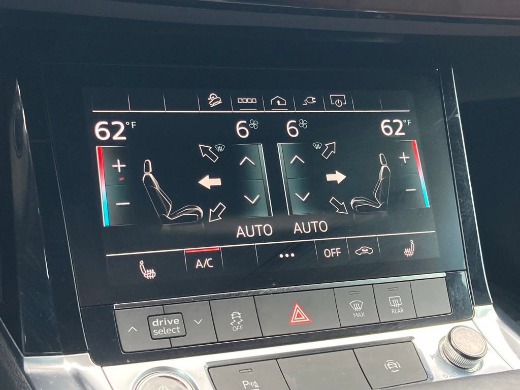 Used 2022 Audi e-tron Premium AWD/4WD image 19