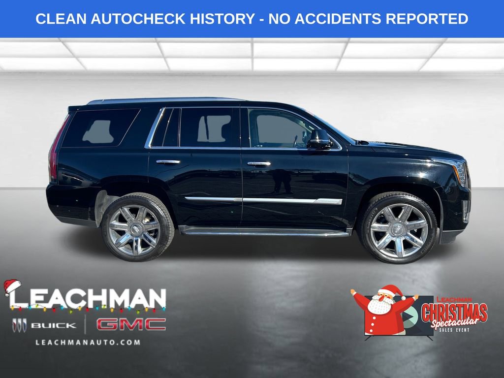 Used 2019 Cadillac Escalade Luxury image 2