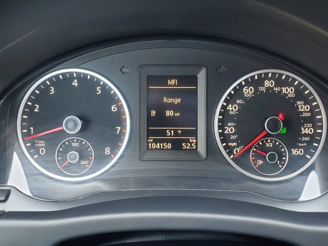 Used 2014 Volkswagen Tiguan S image 18