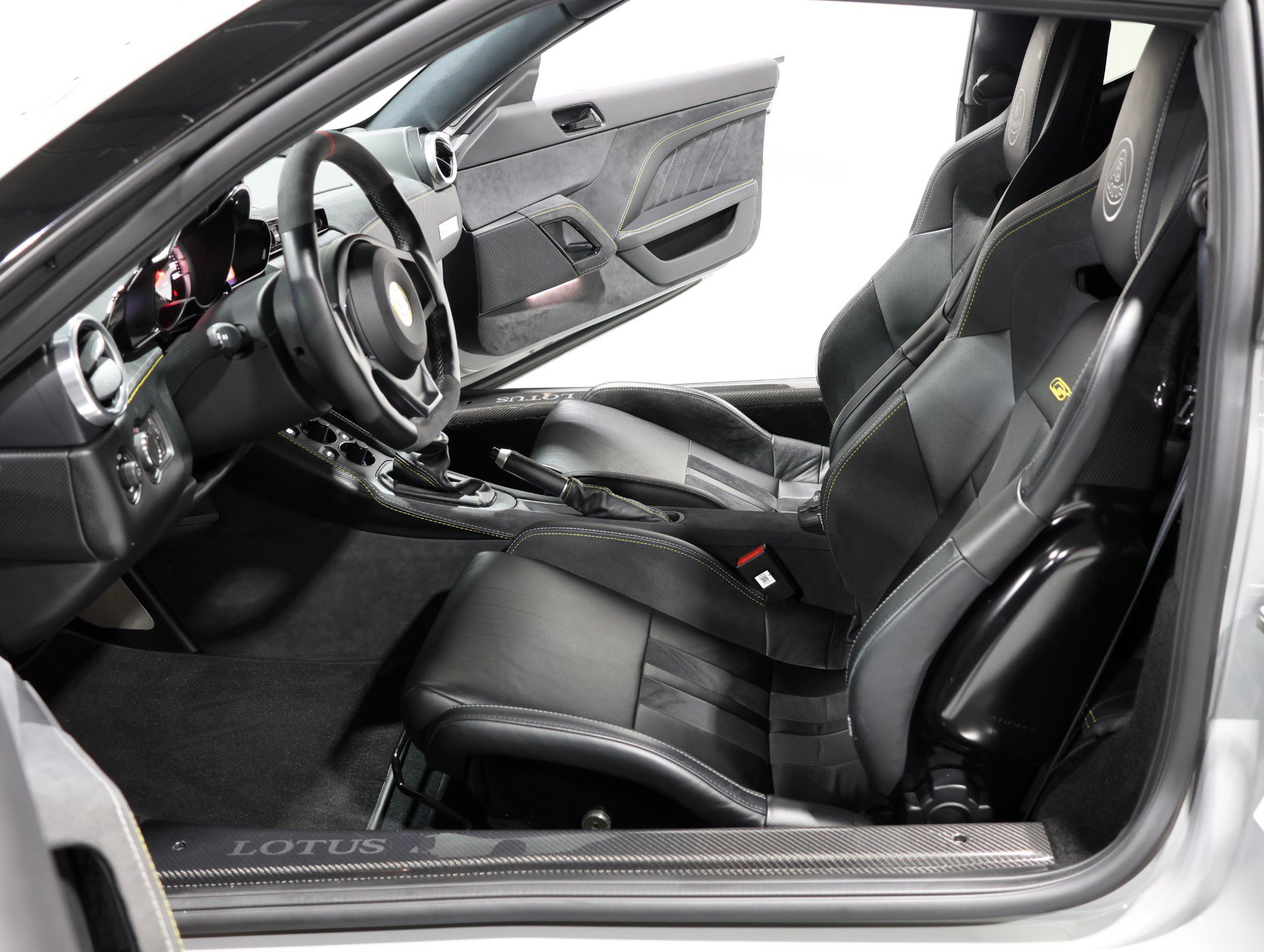 Used 2020 Lotus Evora RWD image 64
