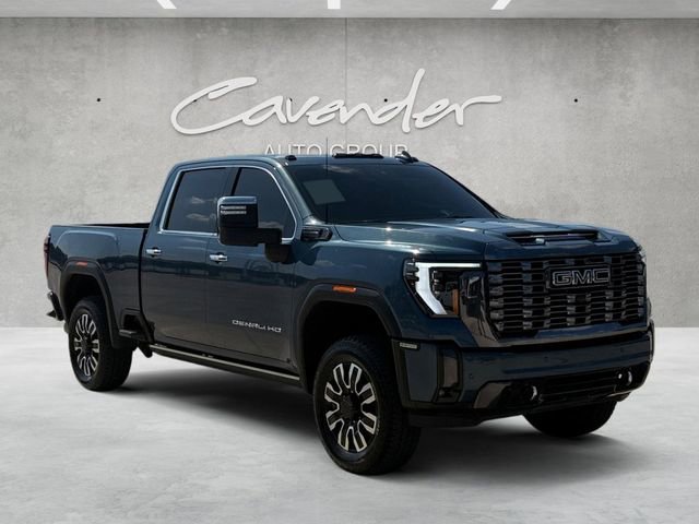 Used 2024 GMC Sierra 2500 Denali Ultimate AWD/4WD image 2