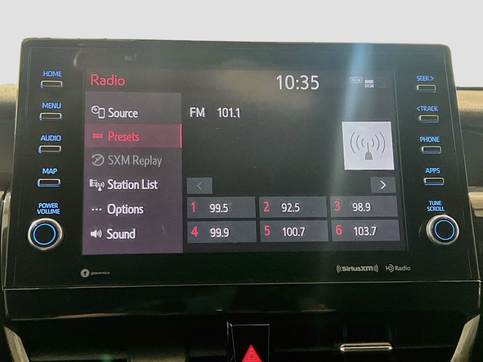 Used 2024 Toyota Camry XSE FWD image 10