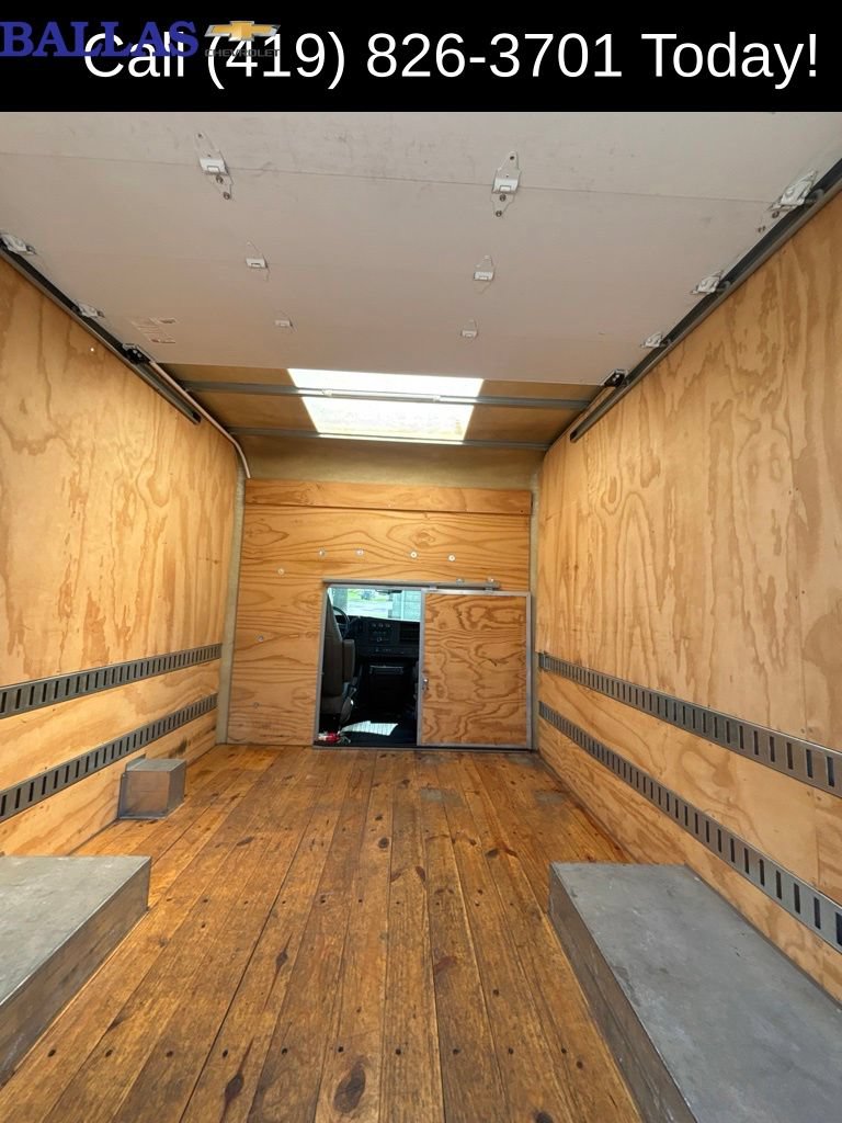 Used 2021 Chevrolet Express 3500 w/ Power Convenience Package RWD image 24