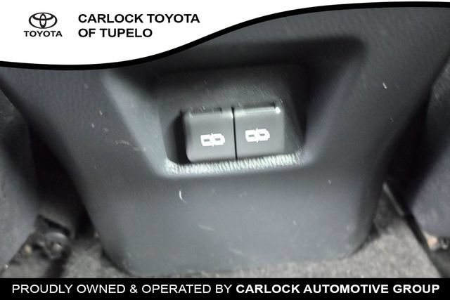 Used 2025 Toyota RAV4 XLE w/ Convenience Package FWD image 17