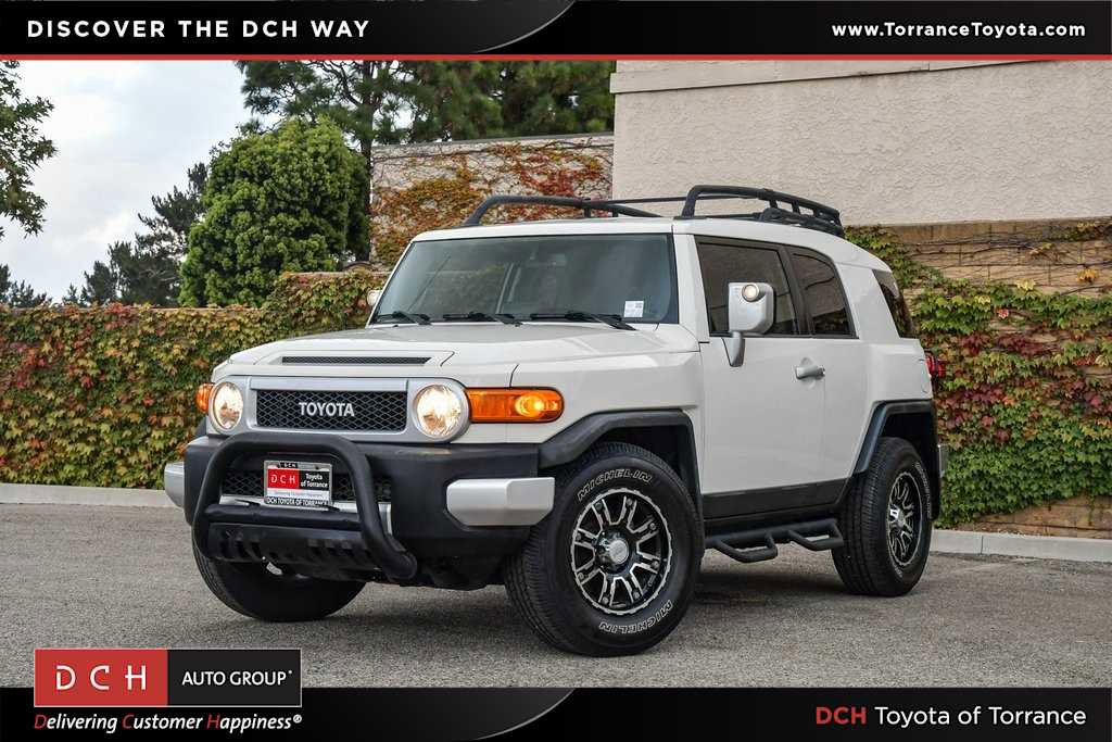 Used 2012 Toyota FJ Cruiser 2WD w/ Upgrade Pkg
