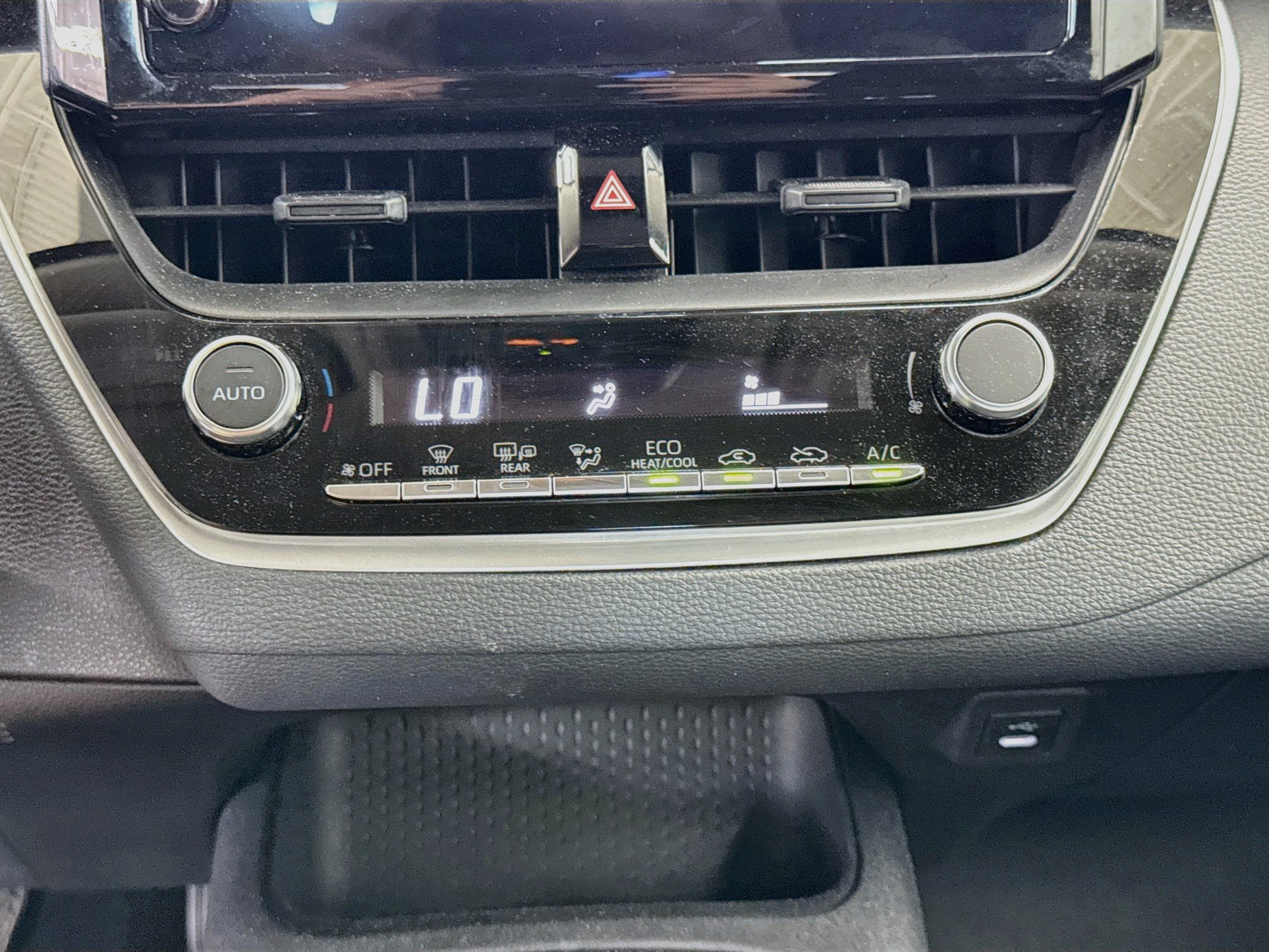 Used 2026 Toyota Corolla LE FWD image 23
