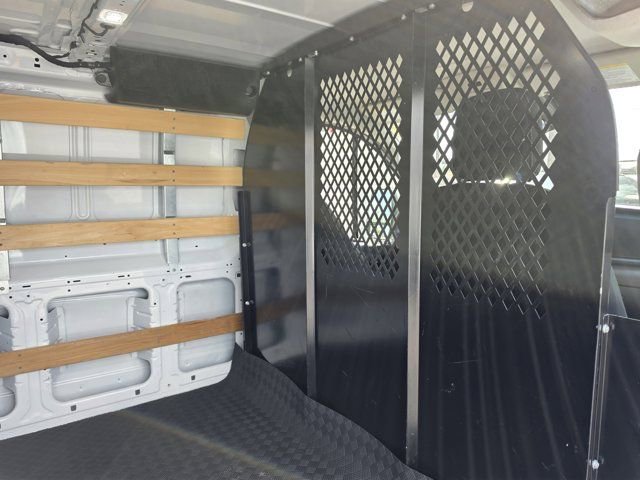 Used 2025 Ford Transit 250 Low Roof w/ Exterior Upgrade Package RWD image 16