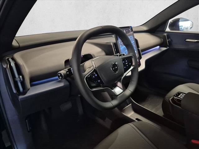 New 2026 Volvo EX30 Plus w/ Protection Package Premier RWD image 3