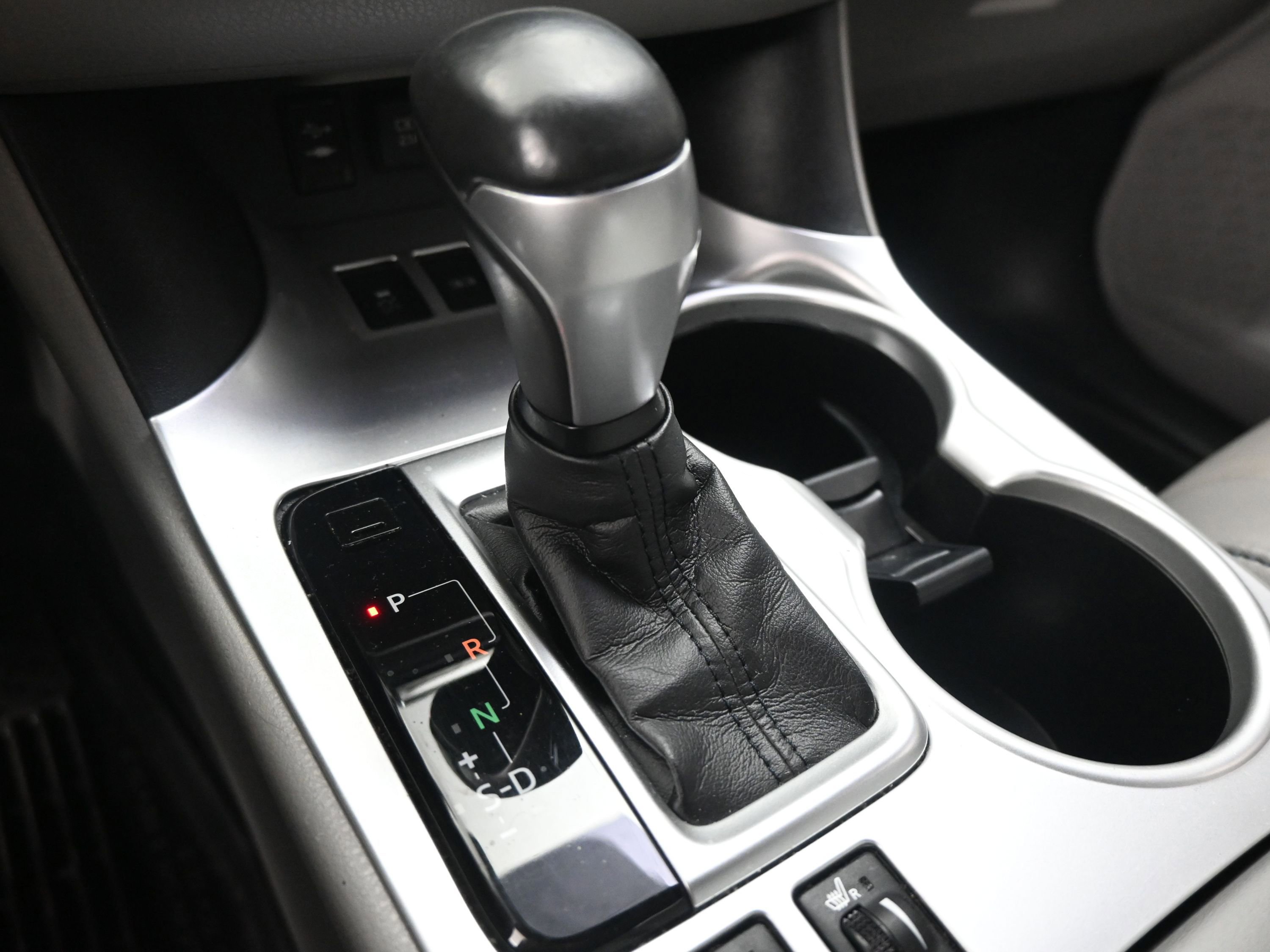 Used 2019 Toyota Highlander XLE image 15