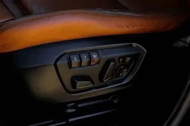 Used 2016 BMW X4 M40i image 41