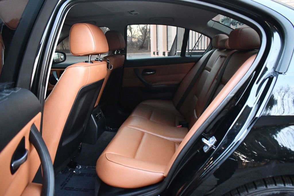 Used 2011 BMW 328i xDrive Sedan w/ Premium Pkg image 26