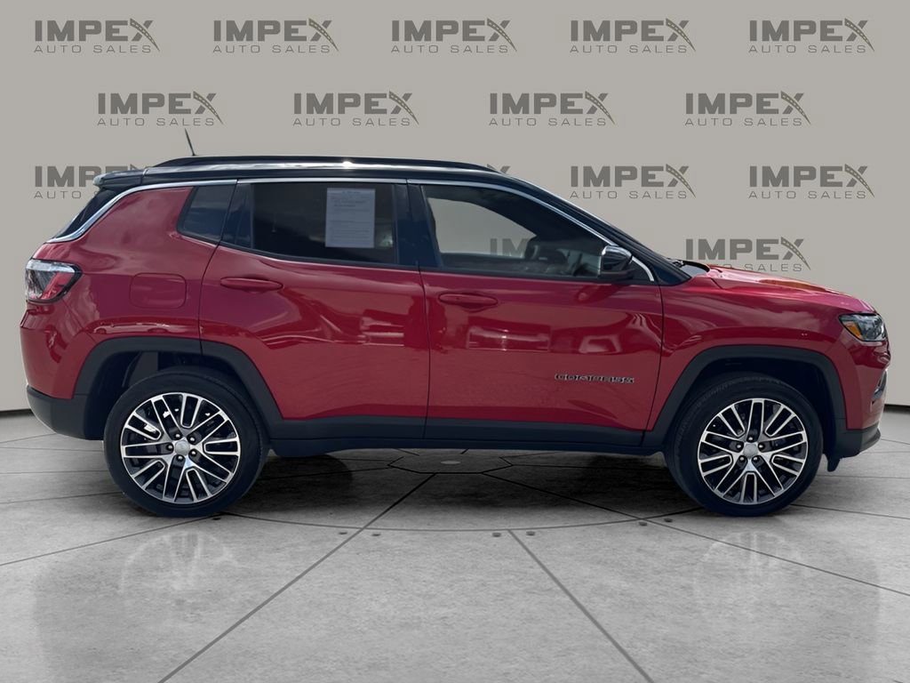 Used 2023 Jeep Compass Limited w/ Elite Group AWD/4WD image 6
