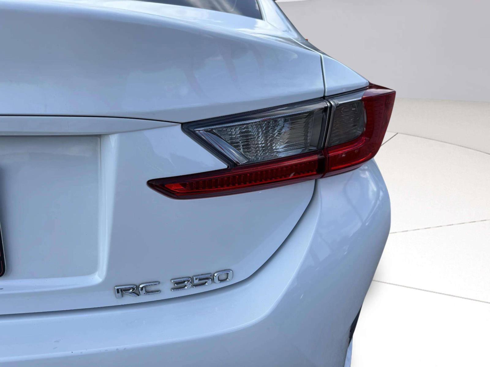 Used 2015 Lexus RC 350 w/ F Sport w/Summer Tires RWD image 15