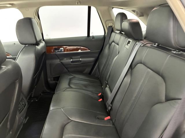 Used 2013 Lincoln MKX AWD image 18