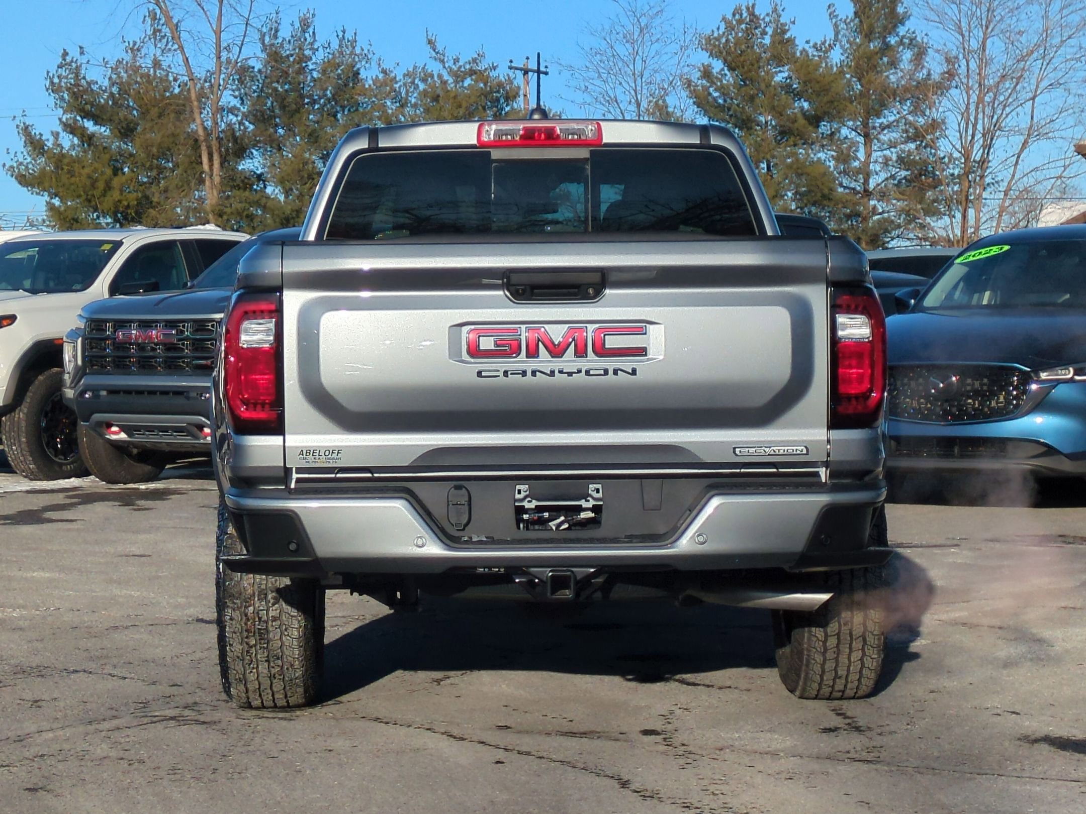New 2026 GMC Canyon Elevation w/ Convenience Package image 8