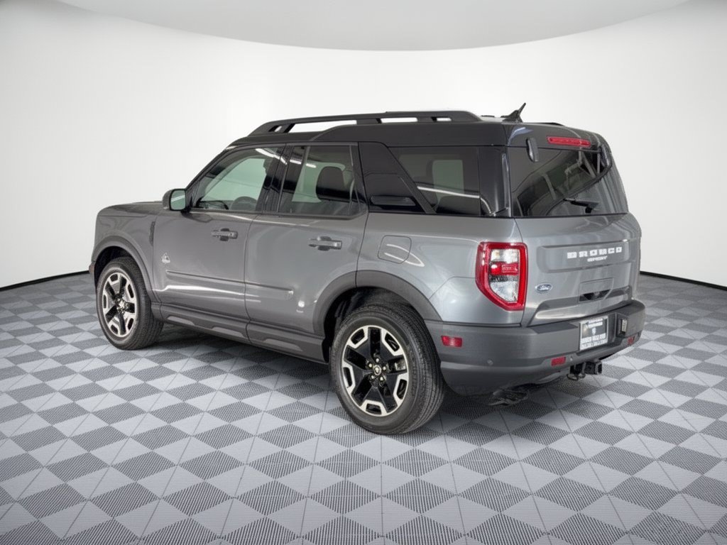 Used 2022 Ford Bronco Sport Outer Banks w/ Tech Package AWD/4WD image 3