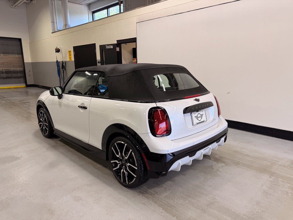 New 2026 MINI Cooper S FWD image 3