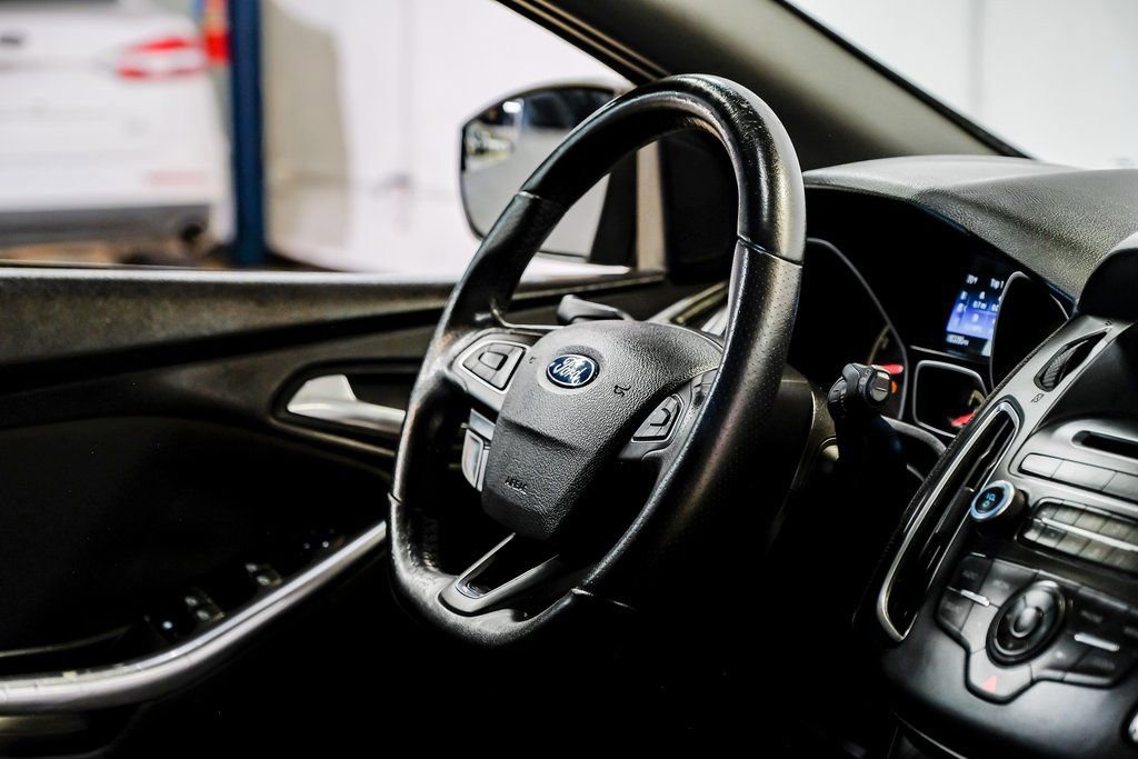 Used 2015 Ford Focus ST image 19
