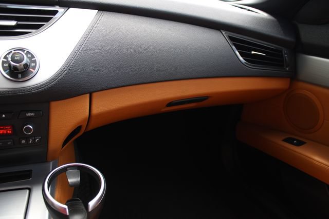 Used 2014 BMW Z4 sDrive28i RWD image 19