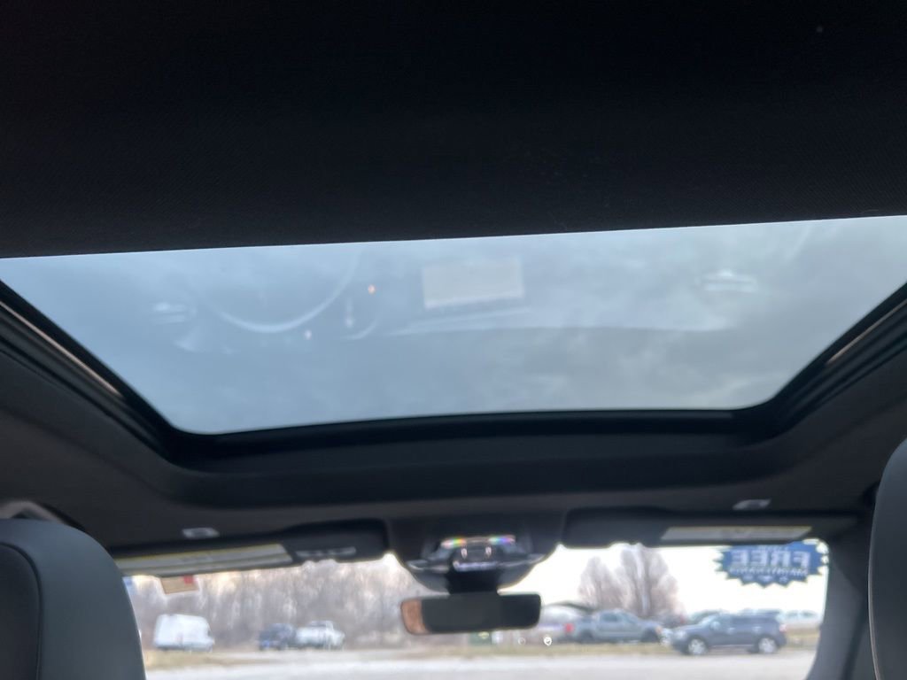 Used 2024 Dodge Hornet GT image 16