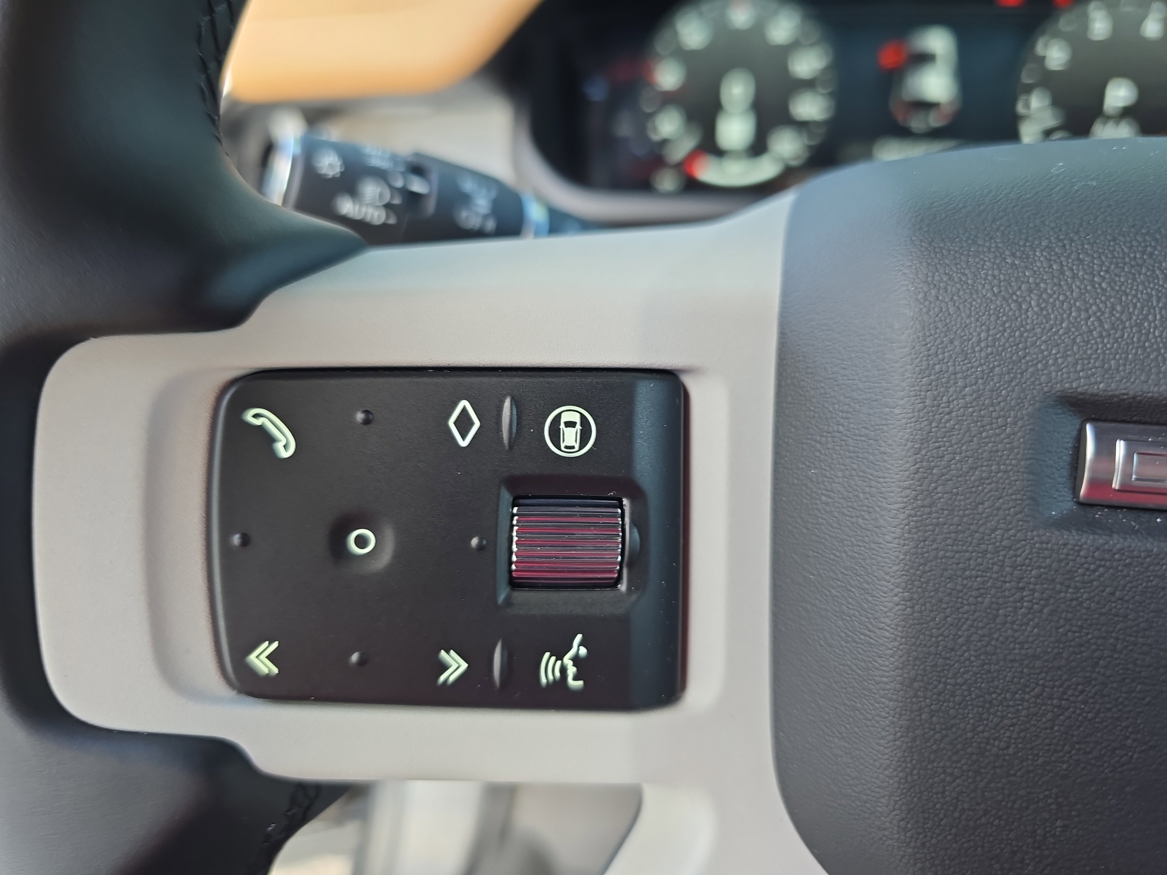 New 2026 Land Rover Defender 110 S image 16
