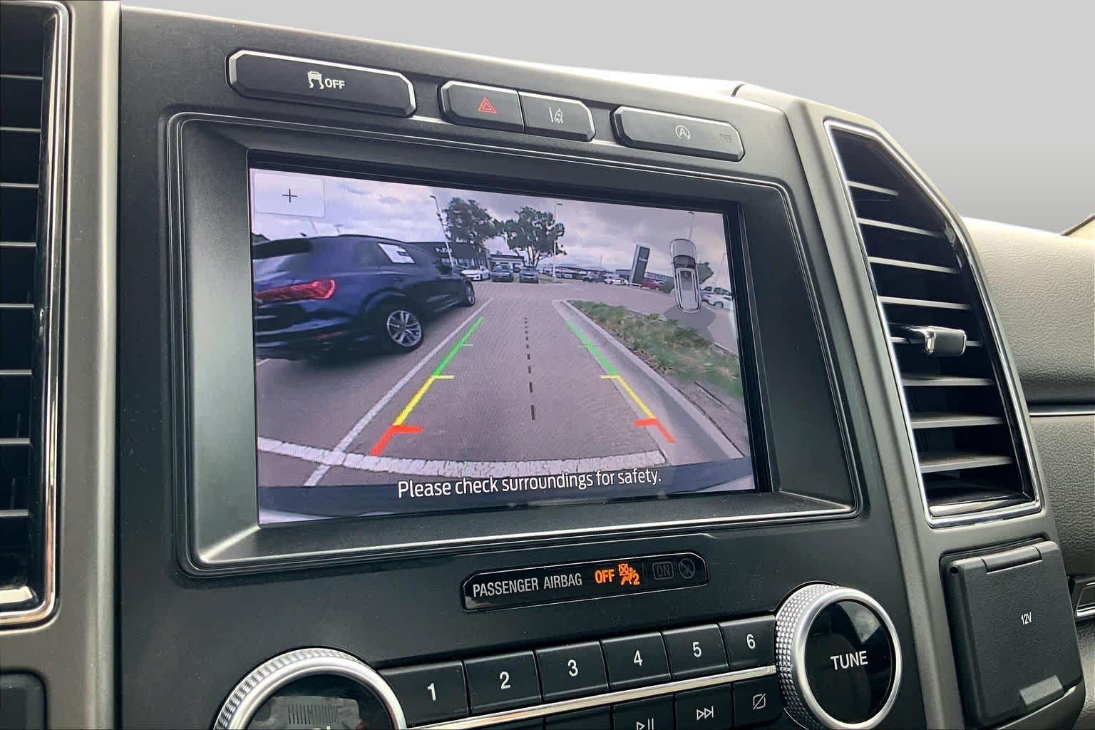 Used 2020 Ford Expedition XLT w/ Equipment Group 202A RWD image 27