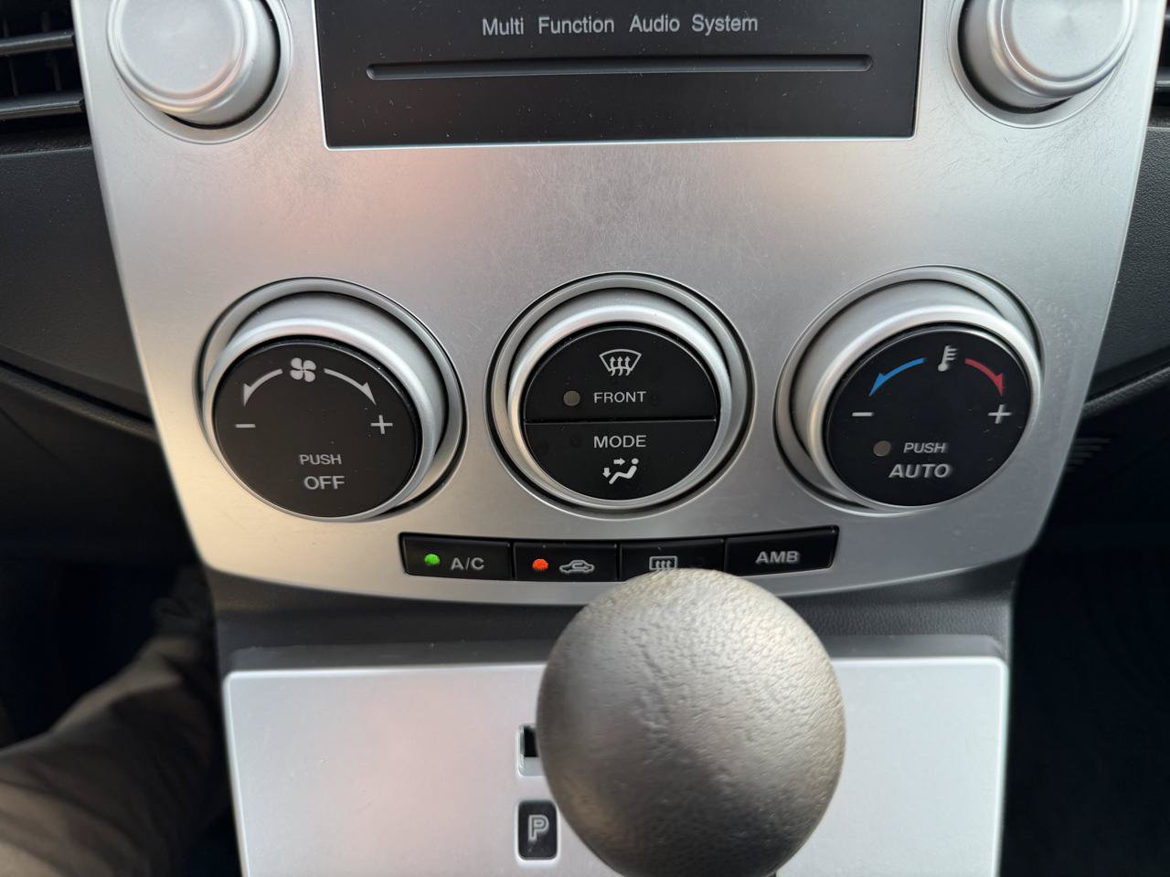 Used 2007 MAZDA MAZDA5 Touring FWD image 32