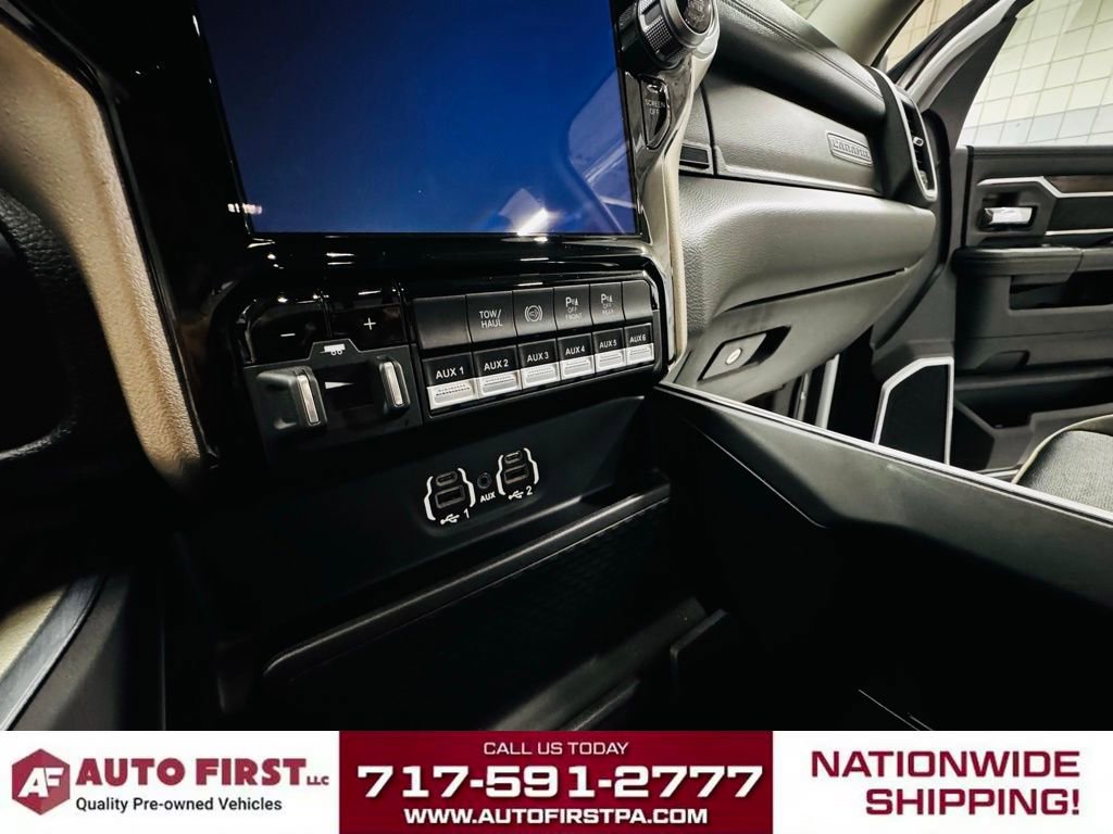 Used 2024 RAM 3500 Laramie w/ Towing Technology Group image 14
