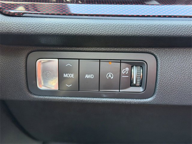 Certified 2025 Chevrolet Traverse Z71 w/ Driver Confidence Package image 25