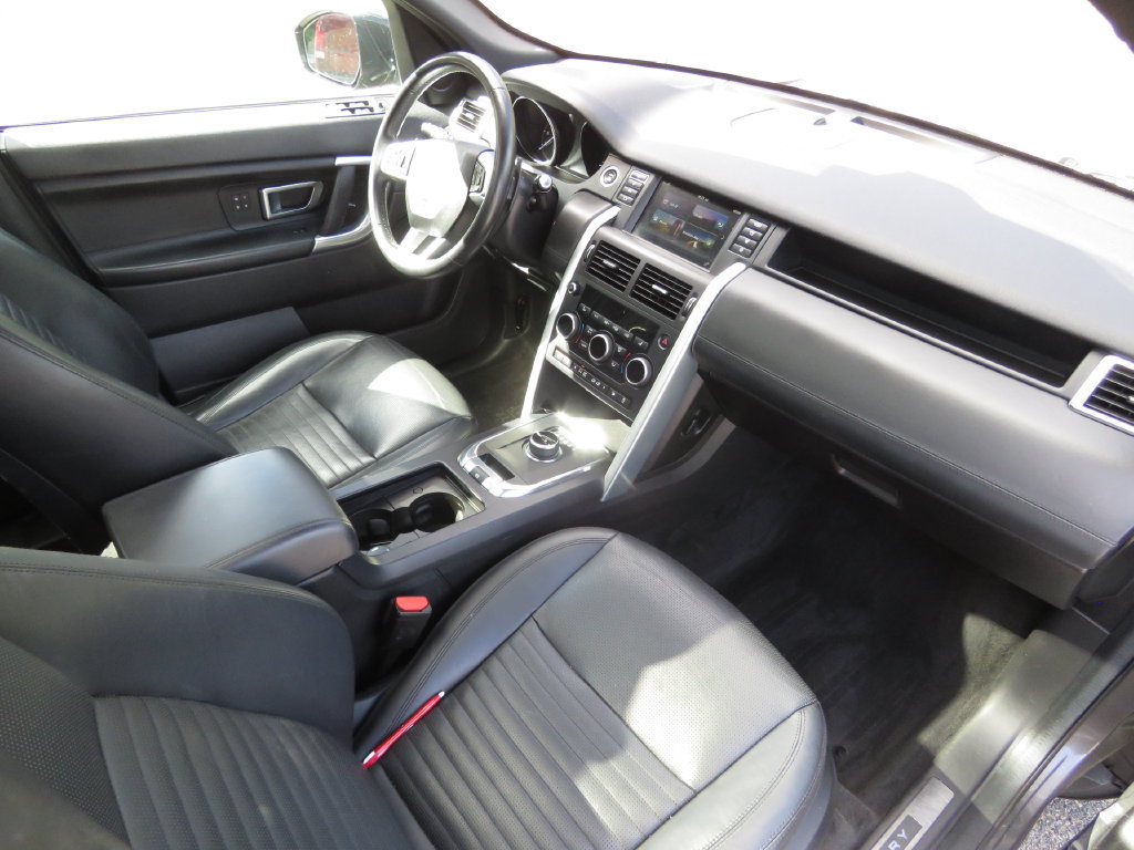 Used 2019 Land Rover Discovery Sport HSE Luxury AWD/4WD image 14