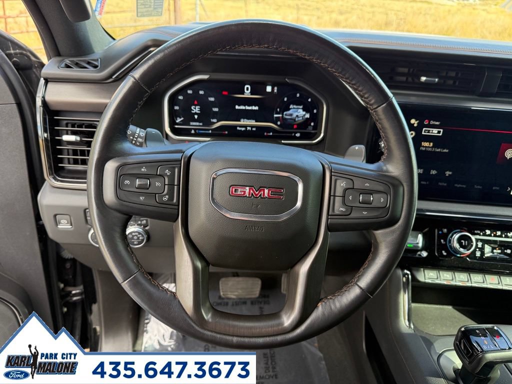 Used 2022 GMC Sierra 1500 AT4 w/ Technology Package AWD/4WD image 17