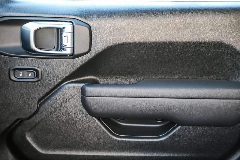 New 2026 Jeep Wrangler Sport AWD/4WD image 20