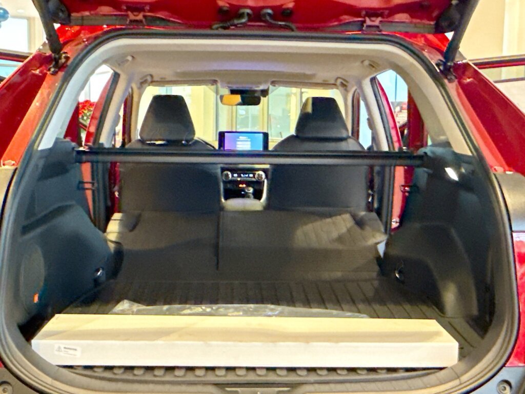 New 2025 Toyota RAV4 Limited image 7