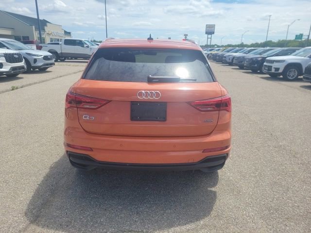 Used 2024 Audi Q3 2.0T Premium AWD/4WD image 23