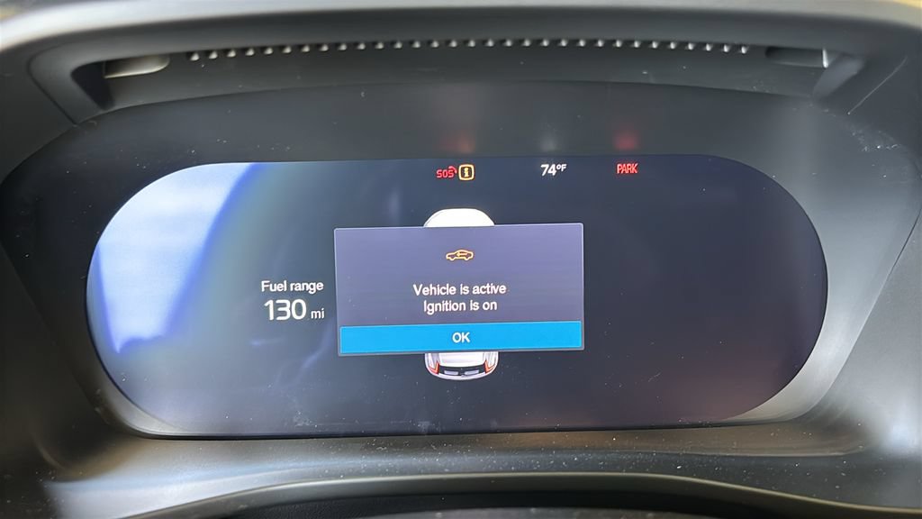 New 2026 Volvo XC40 B5 Plus w/ Protection Package Premier AWD/4WD image 14