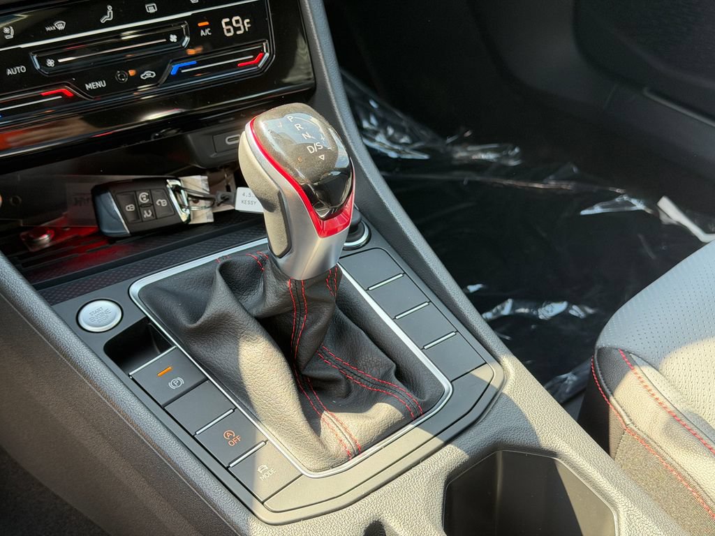 New 2026 Volkswagen Jetta GLI Autobahn FWD image 20