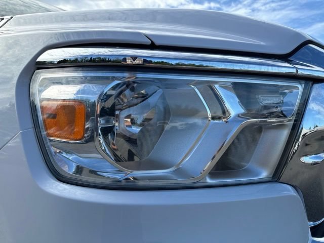 Used 2023 RAM 1500 Big Horn AWD/4WD image 9