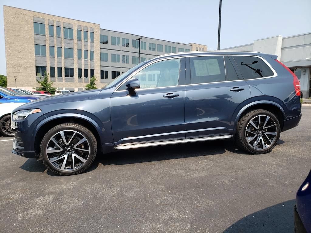 Used 2020 Volvo XC90 T6 Momentum AWD/4WD image 4