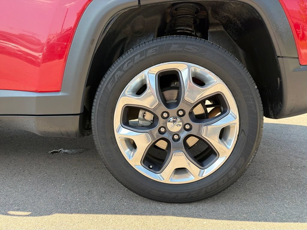 Used 2021 Jeep Compass Limited AWD/4WD image 34