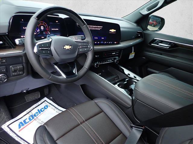 New 2026 Chevrolet Suburban High Country AWD/4WD image 13
