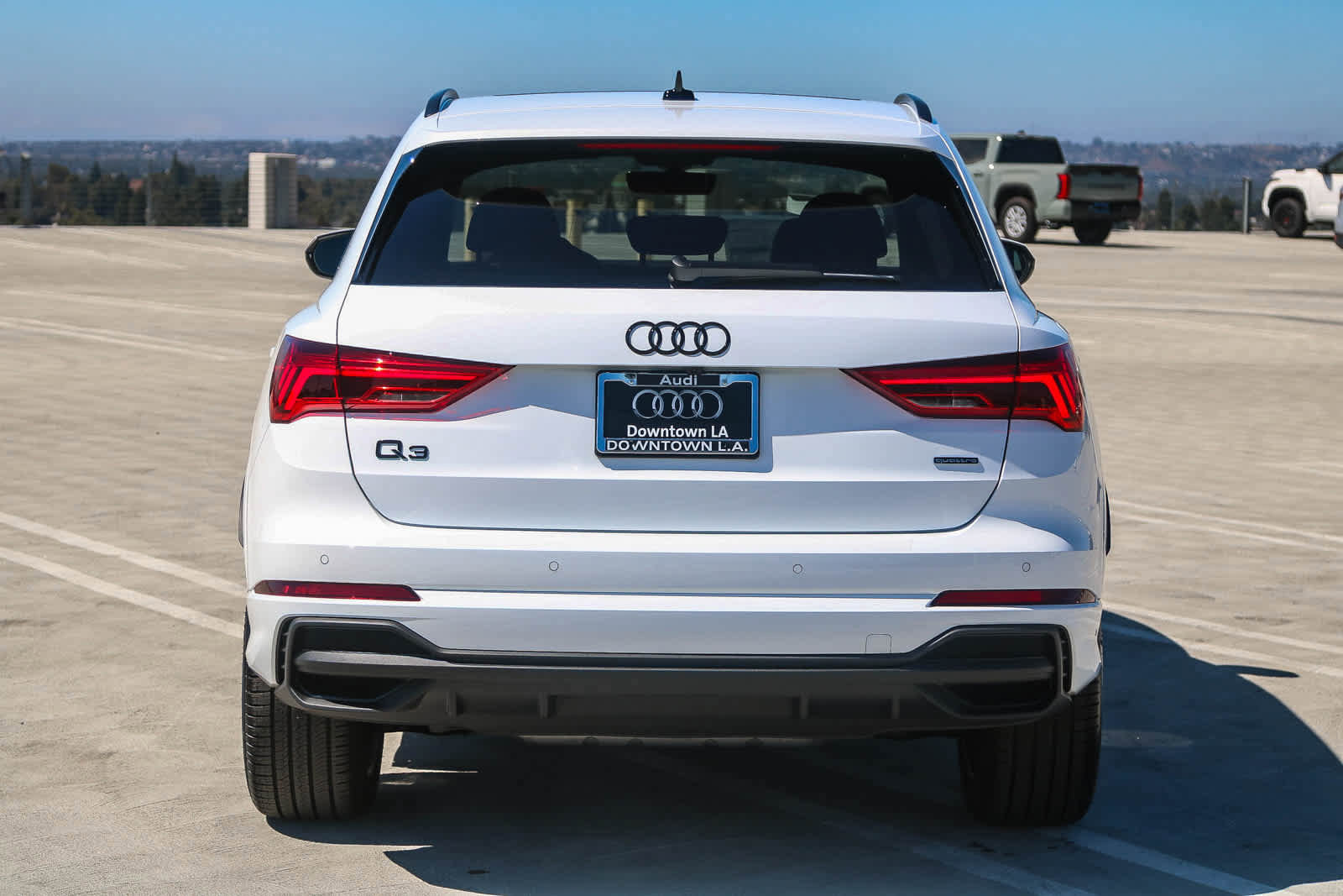 New 2025 Audi Q3 2.0T Premium image 8