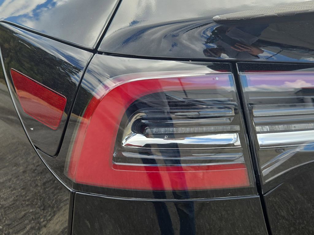 Used 2022 Tesla Model 3 Performance image 13